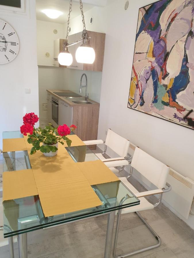 PUY Apartman P-E מראה חיצוני תמונה