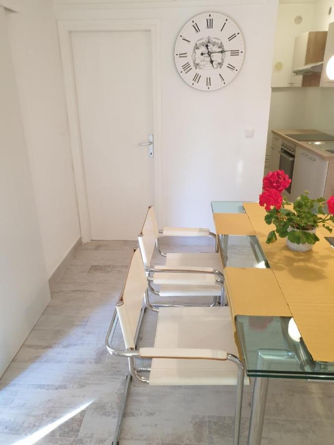 PUY Apartman P-E מראה חיצוני תמונה
